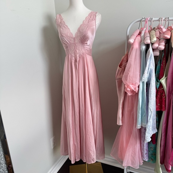 Vintage Pink Lace Robe & Slip Set 70s Satin Lingerie Peignoir Dressing Gown S/m - Picture 5 of 14